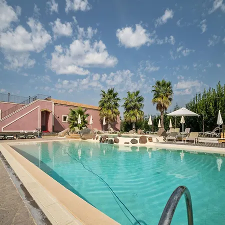 Holiday Home In Carlentini With Swimming Pool Garden Terrace Holiday home Agnone Bagni