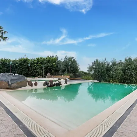 Holiday Home In Carlentini With Swimming Pool Garden Terrace * Agnone Bagni